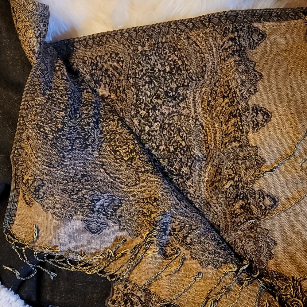 Gorgeous Pashmina Wrap